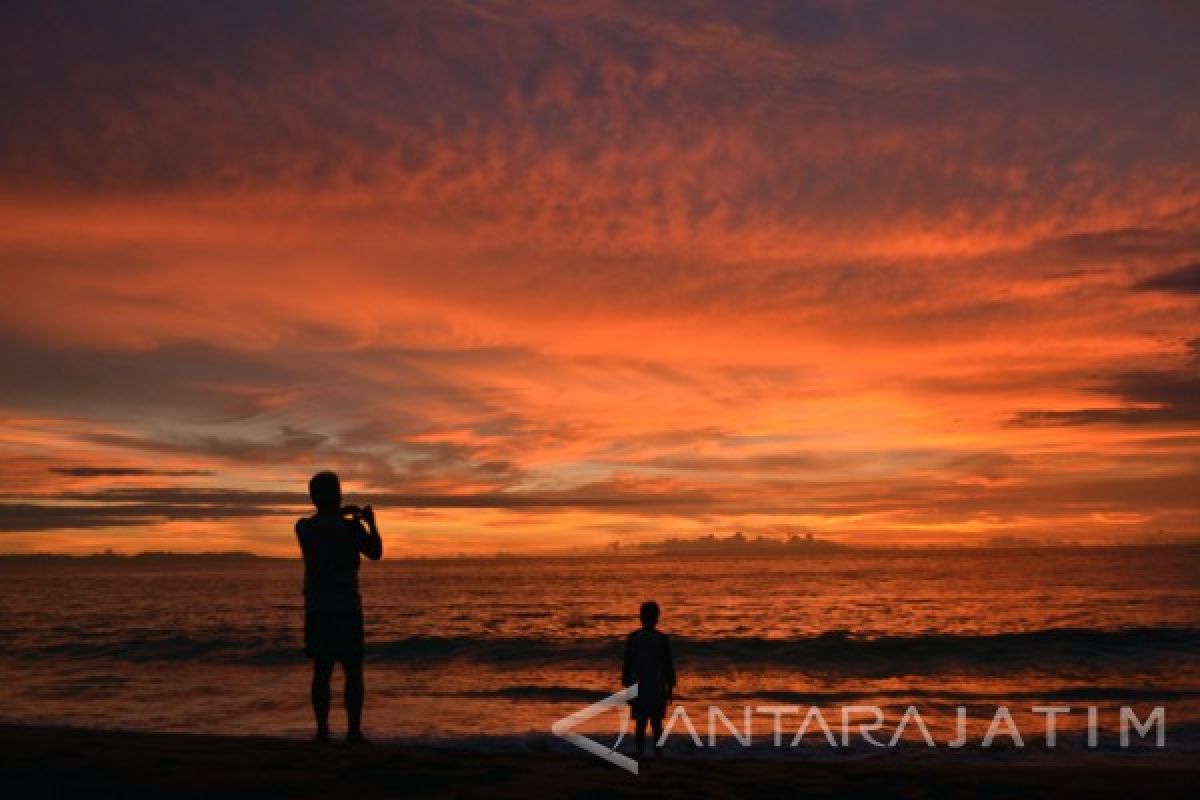 Senja Memesona di Senggigi (Video)