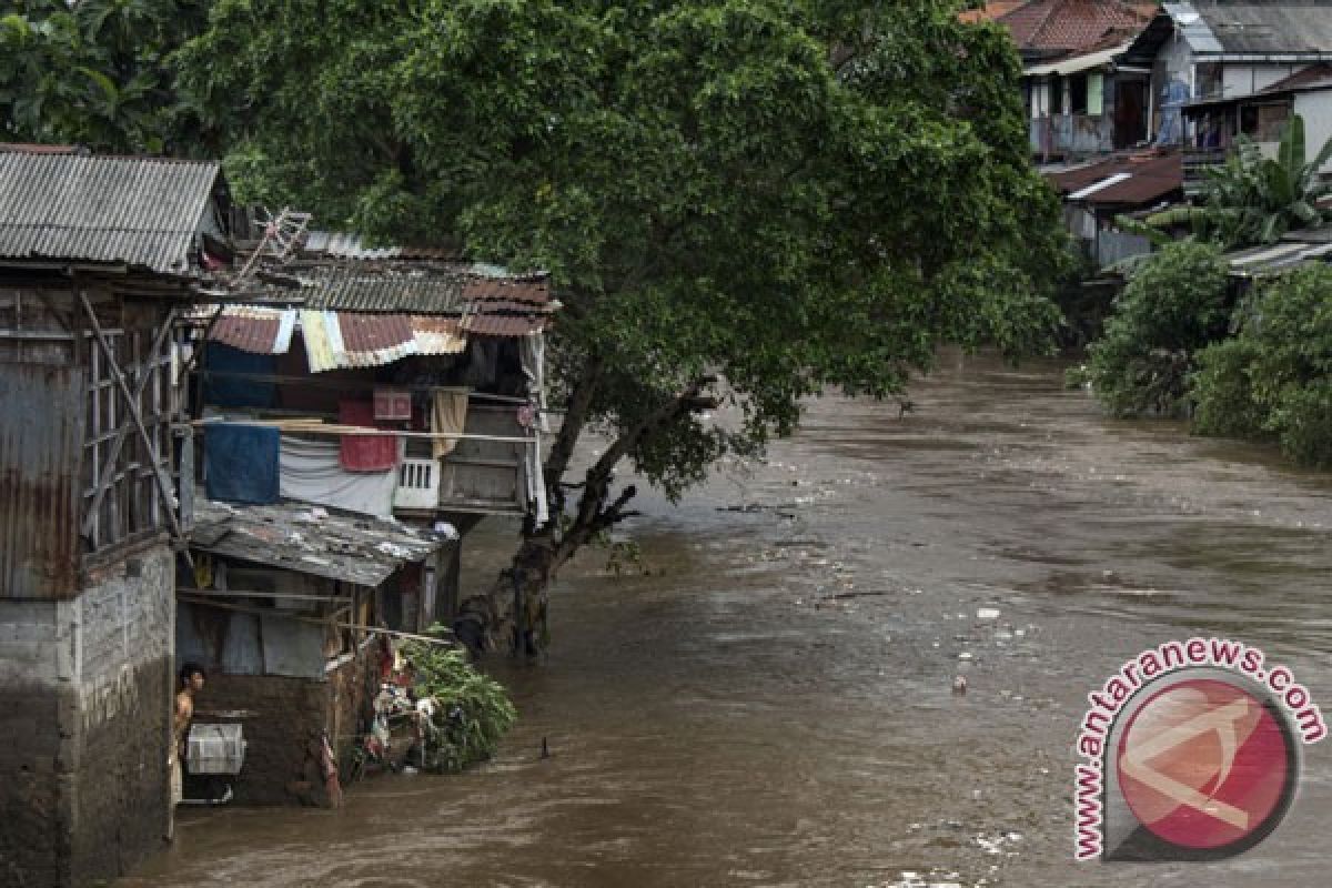 BMKG: waspadai potensi hujan petir di Jabodetabek
