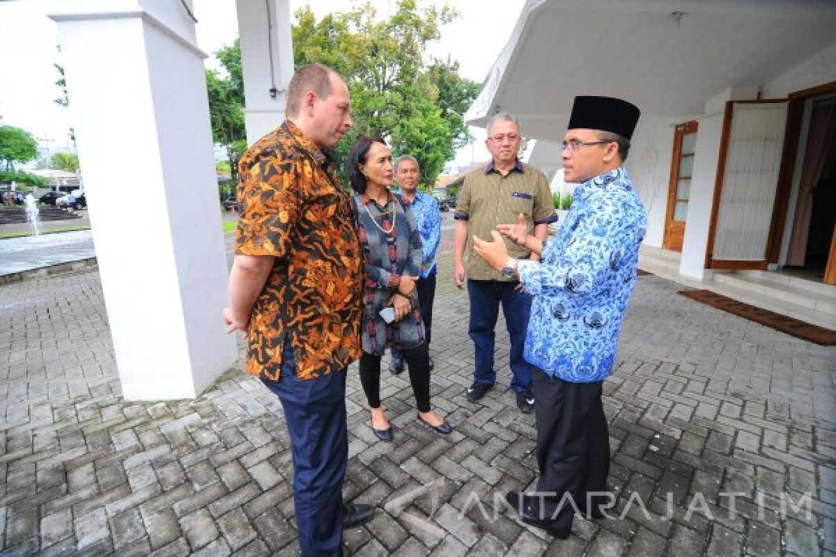 Banyuwangi Gandeng Belanda Kembangkan Cabai