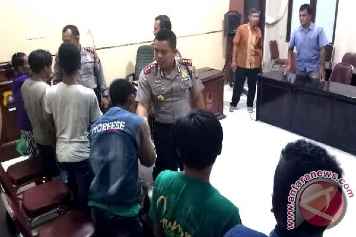 Polres Ini Pulangkan 7 Saksi Kasus Pembantaian Orangutan