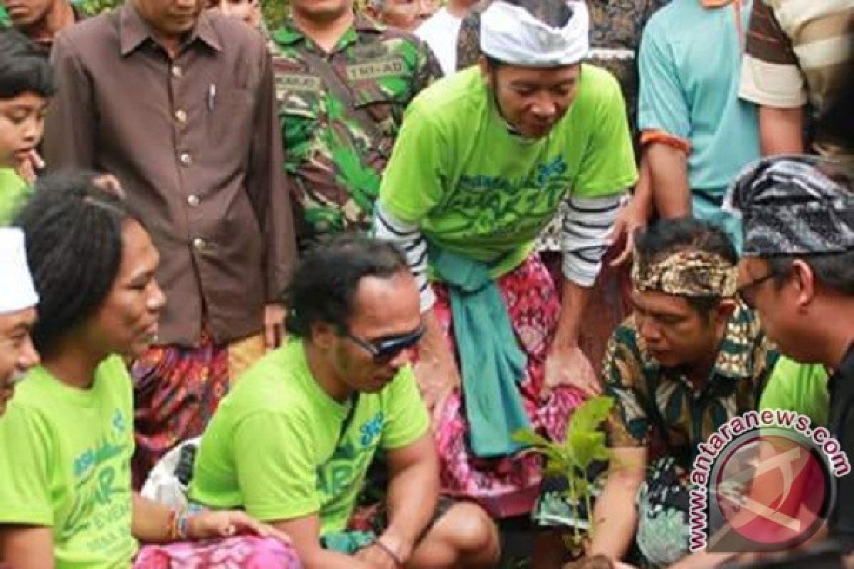 Slank kampanye konservasi sungai-hutan di Riau