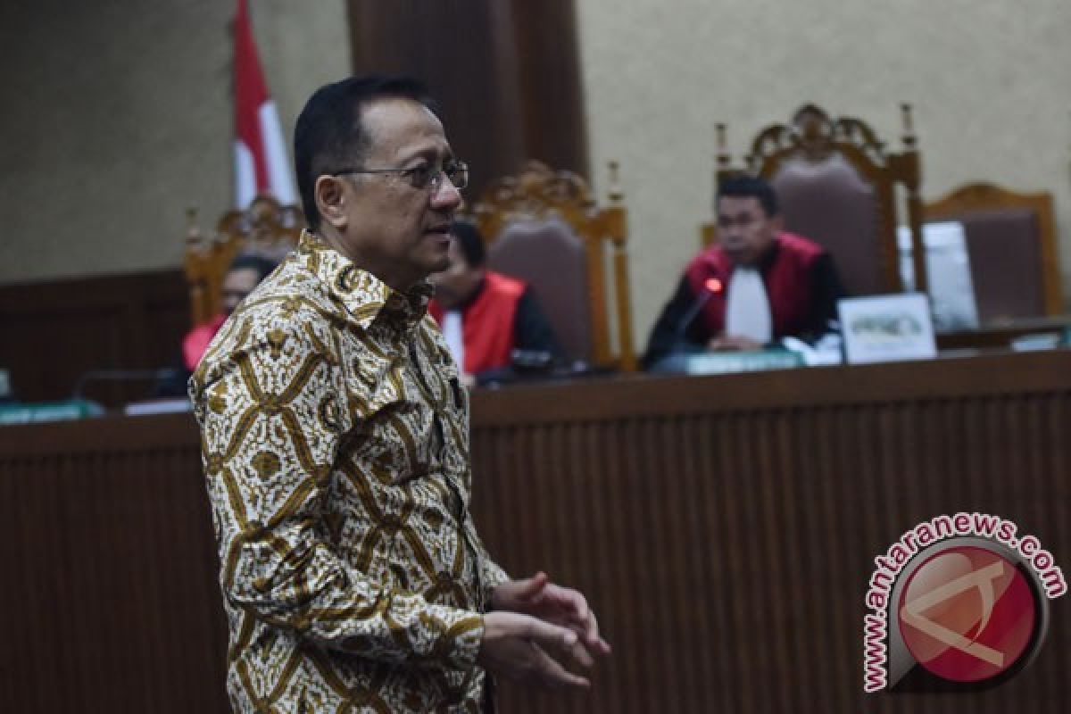 Irman Gusman divonis 4,5 tahun penjara