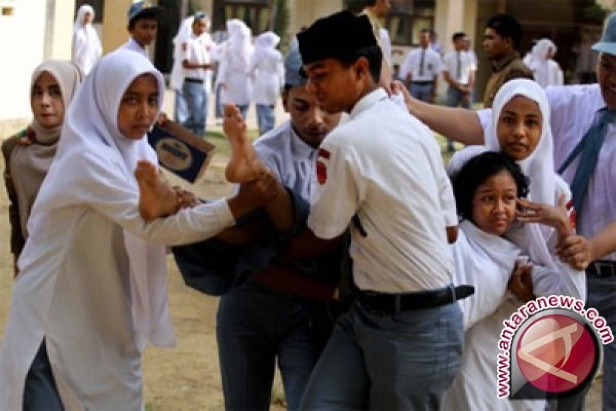 Puluhan Pelajar Di Sekolah Ini Alami Kesurupan