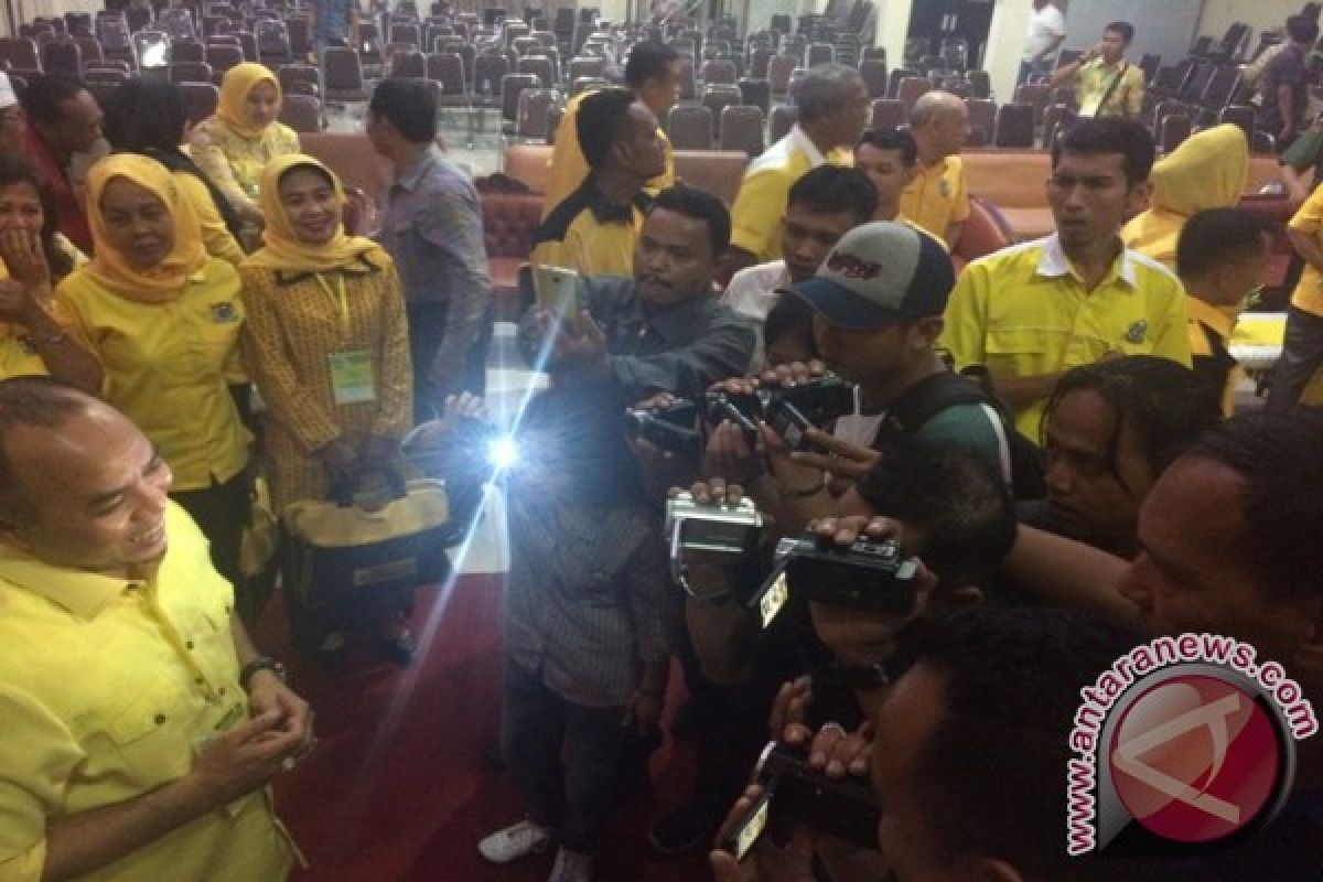 Wakil Bupati Labuhanbatu Pimpin DPD II Golkar 