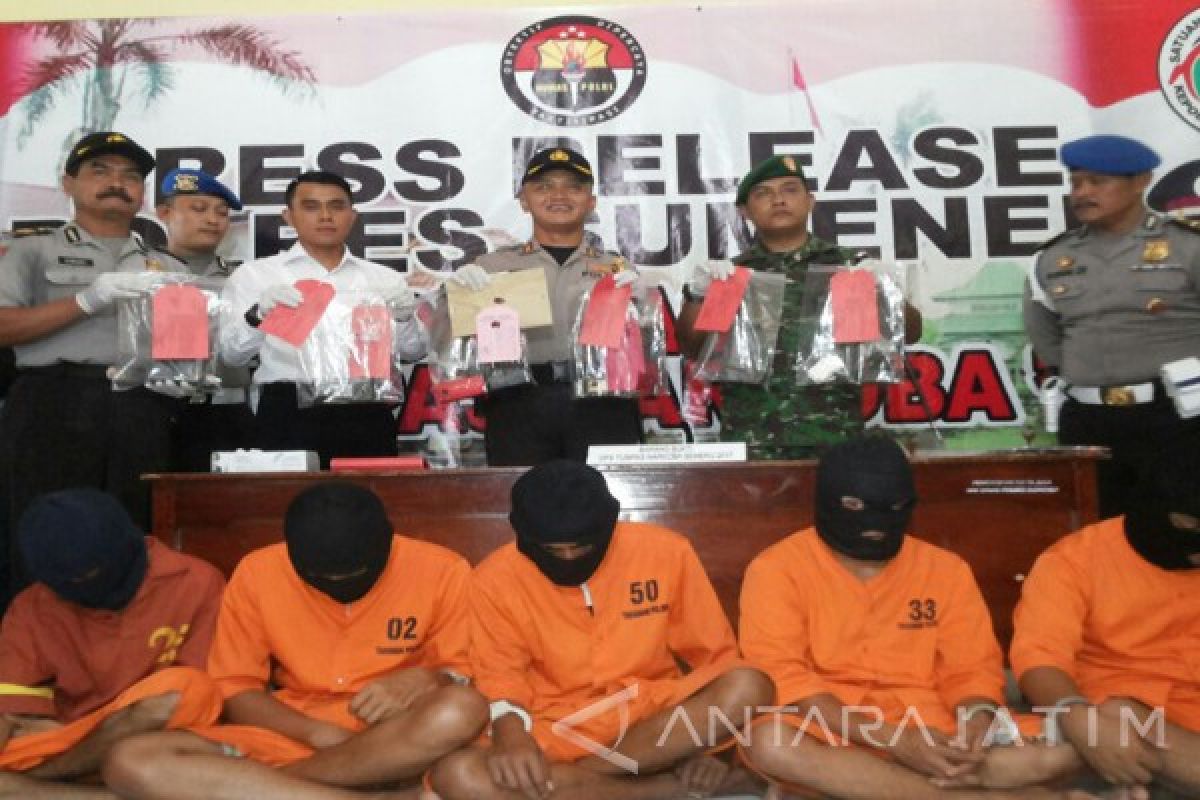 Dua Pelajar SMA Terjaring Operasi Tumpas Narkoba (Video)