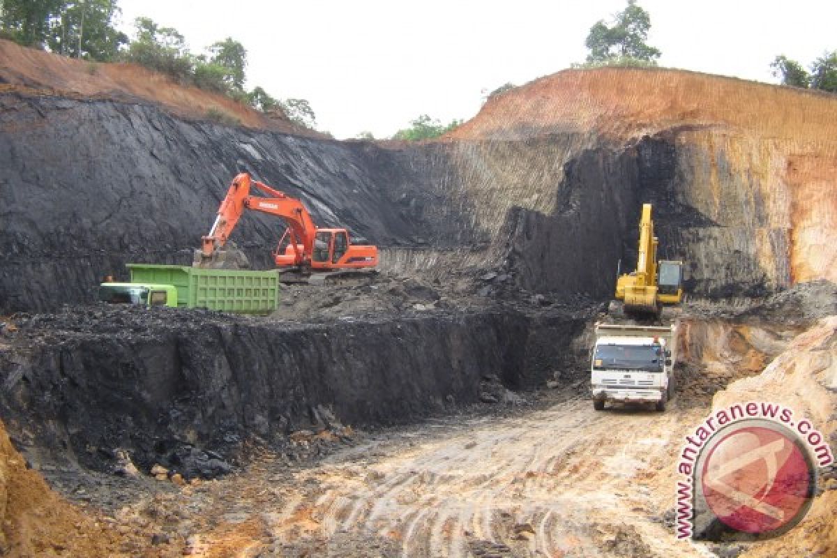 Pemprov Sumbar Wajibkan Perusahaan Tambang Punya SOP