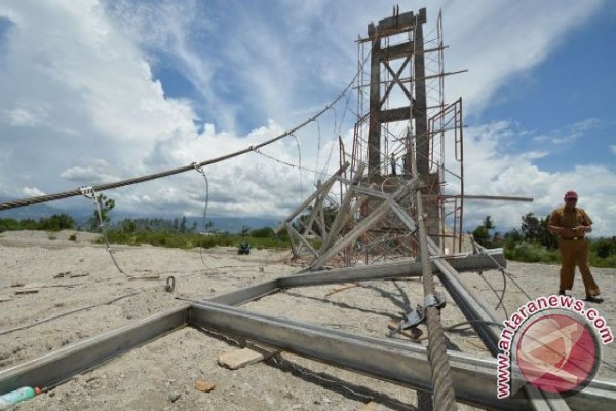 Diduga sabotase, Jembatan Gantung Kalukubula Ambrol