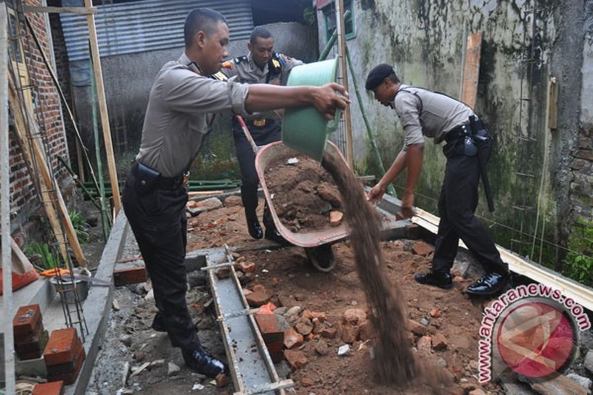 Jember rehabilitasi 392 rumah tidak layak huni