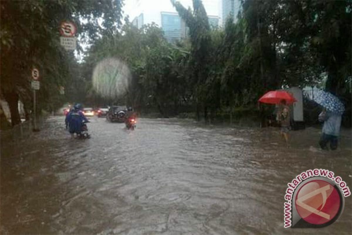 Sebagian wilayah Jakarta banjir