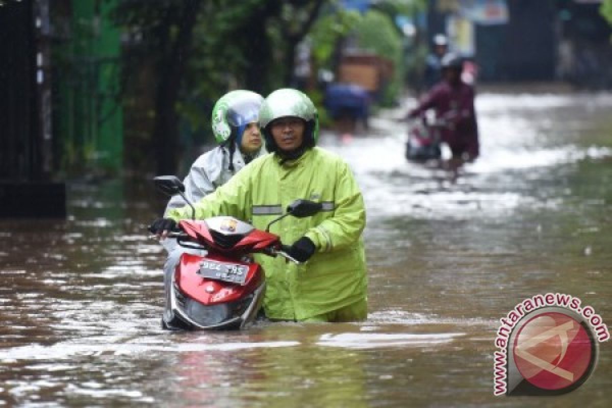 Beberapa Wilayah Depok Dilanda Banjir