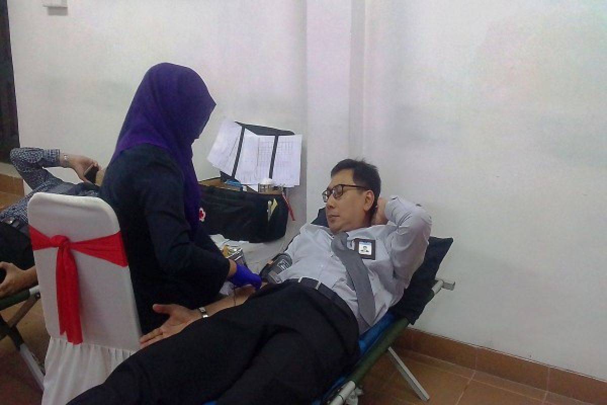 BI Banten Semarakkan HPN Gelar Donor Darah