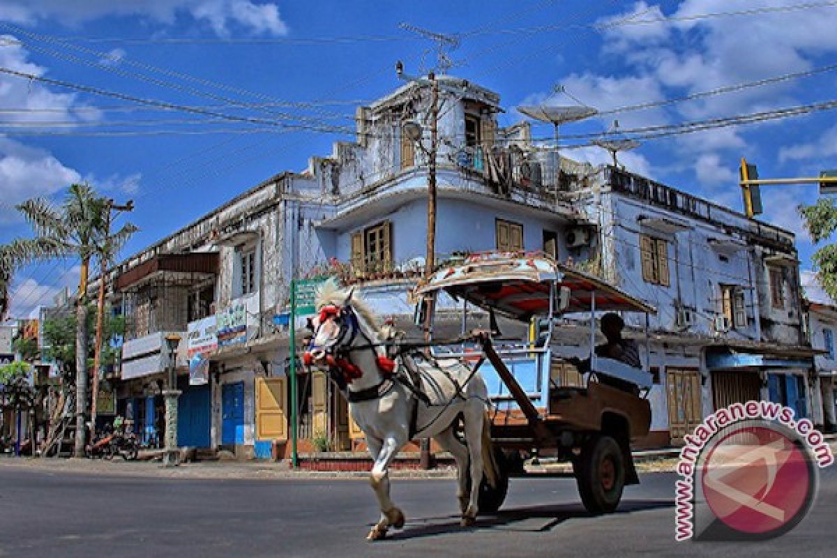 Kusamnya kota Tua Ampenan