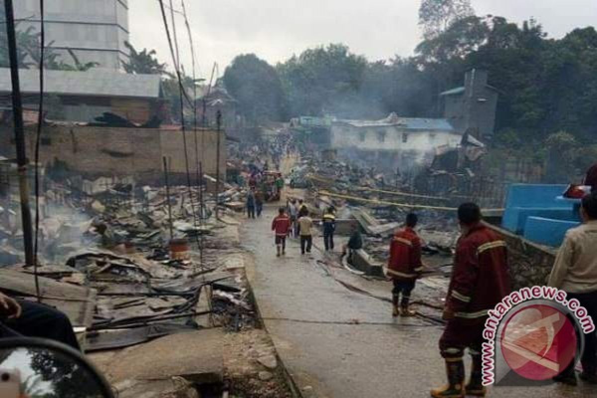 Lokalisasi PSK Muara Teweh Terbakar, Satu Meninggal 