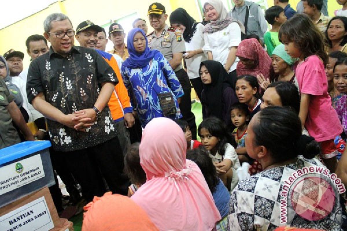 Pemkab Bekasi bahas solusi banjir