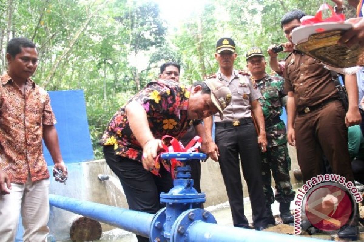 Bupati Resmikan Bendungan Bank Sumut Berjaya