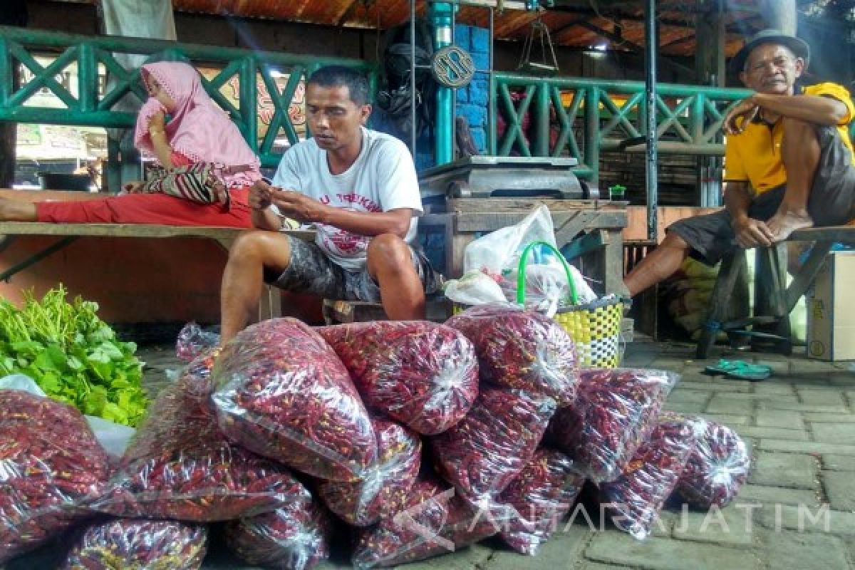 Pedagang: Cabai Rawit Kering India Diminati Konsumen (Video)