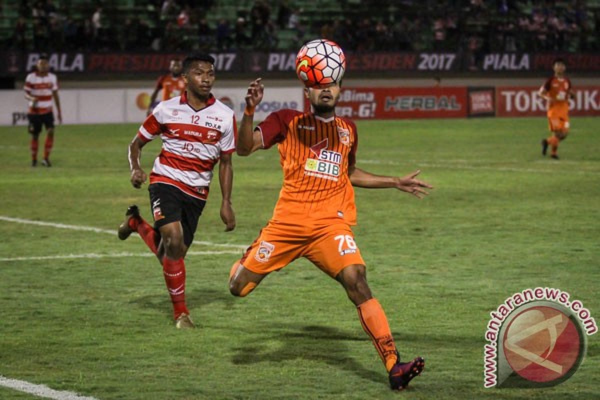 Ponaryo Astaman yakin Borneo bisa kalahkan Persipura