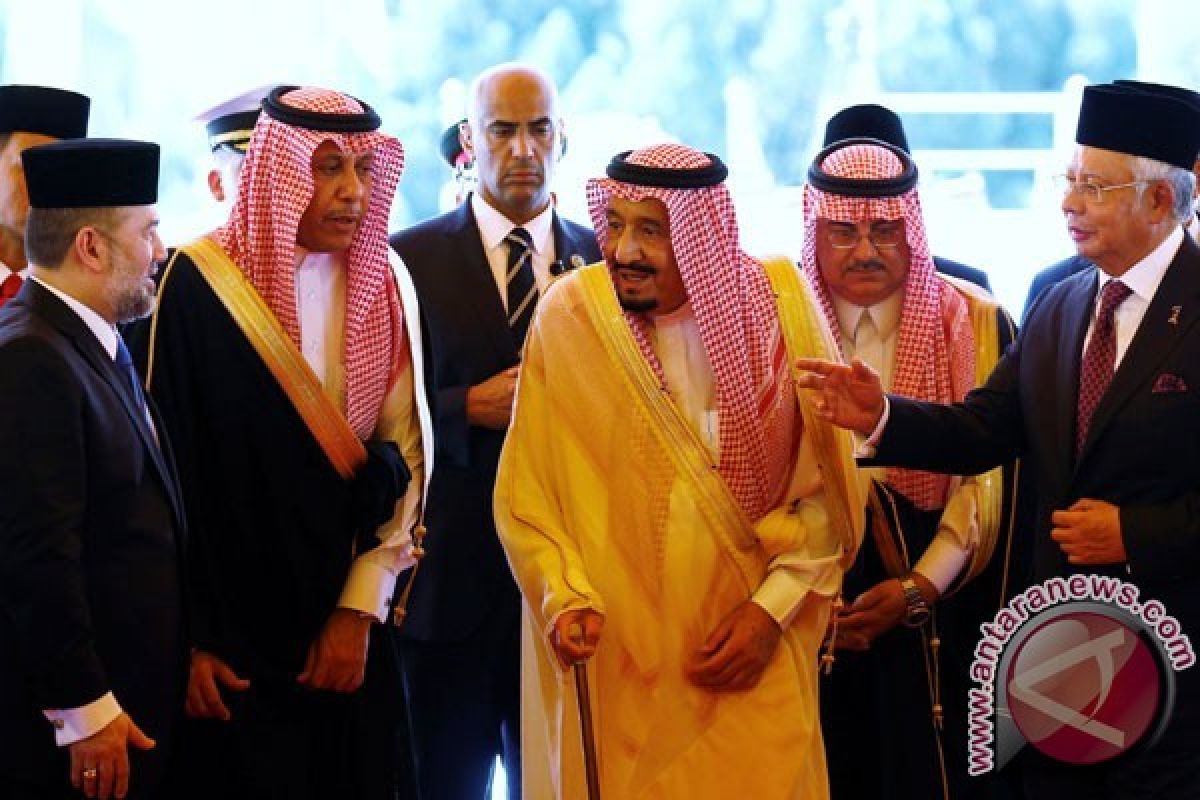 Malaysia sambut kedatangan Raja Salman dalam kunjungan Asia