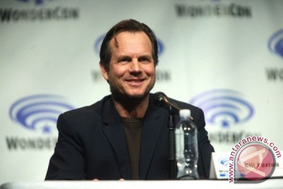 Aktor Bill Paxton meninggal dunia