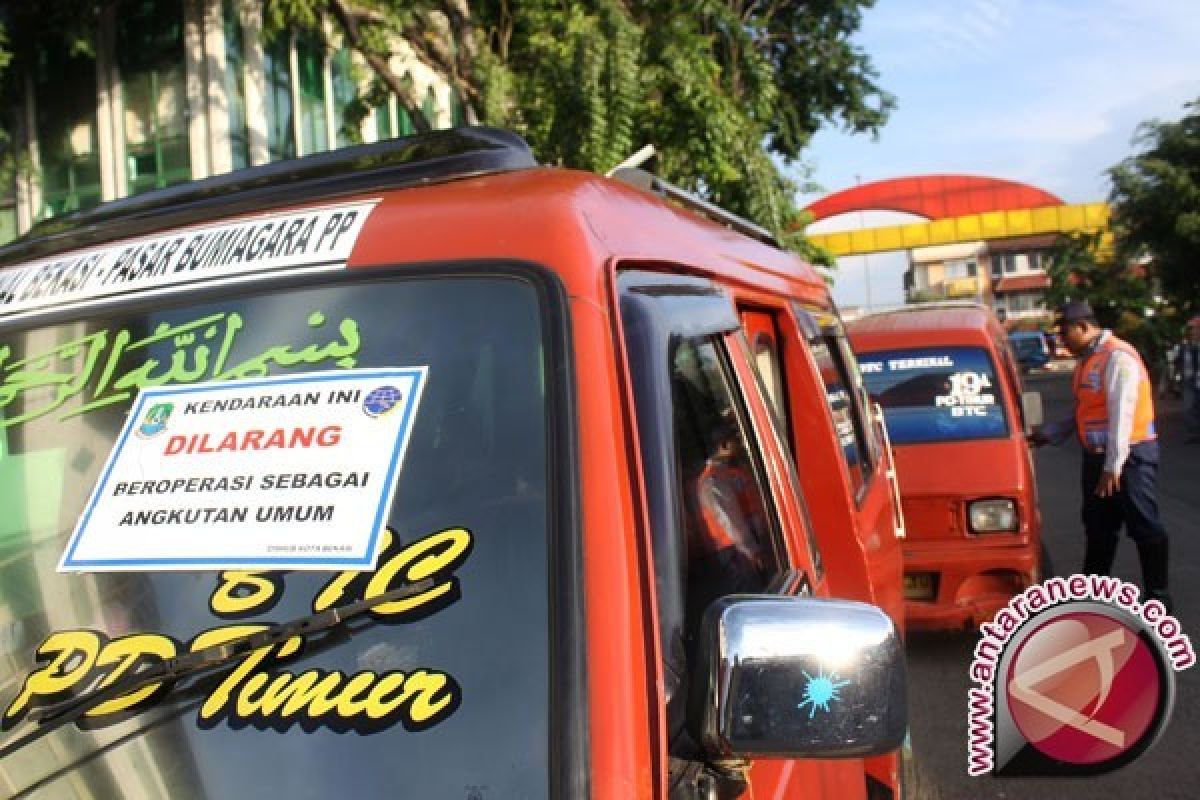 Dishub Kota Bekasi Tertibkan Trayek Minibus Cikarang-Bekasi