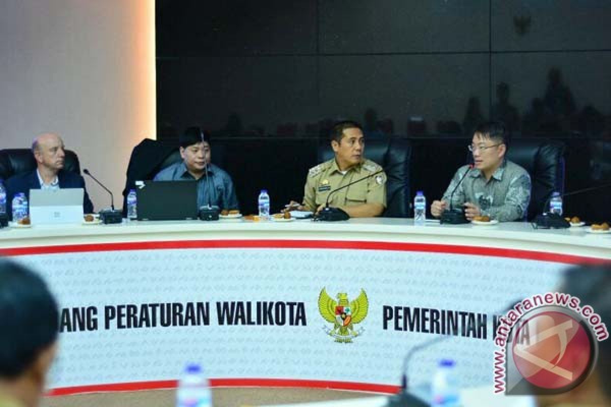 Investor Diminta Perhatikan Manfaat Pembangunan Bagi Masyarakat 