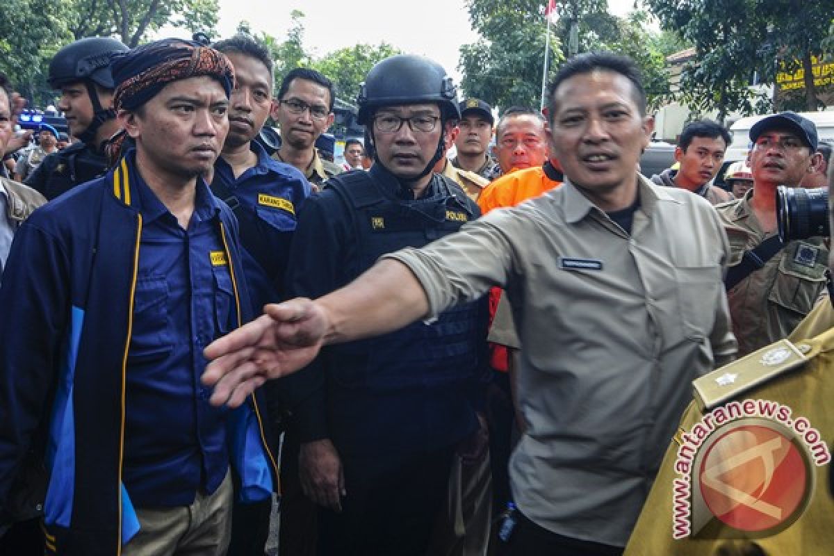 Wali Kota Bandung Kunjungi Lokasi Teror BOM