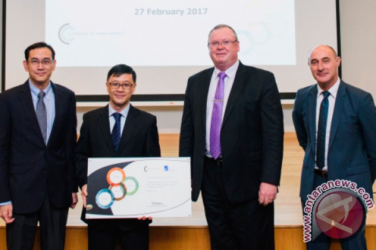 Waters honors Singaporeâ€™s Bioprocessing Technology Institute (BTI) for glycoscience research
