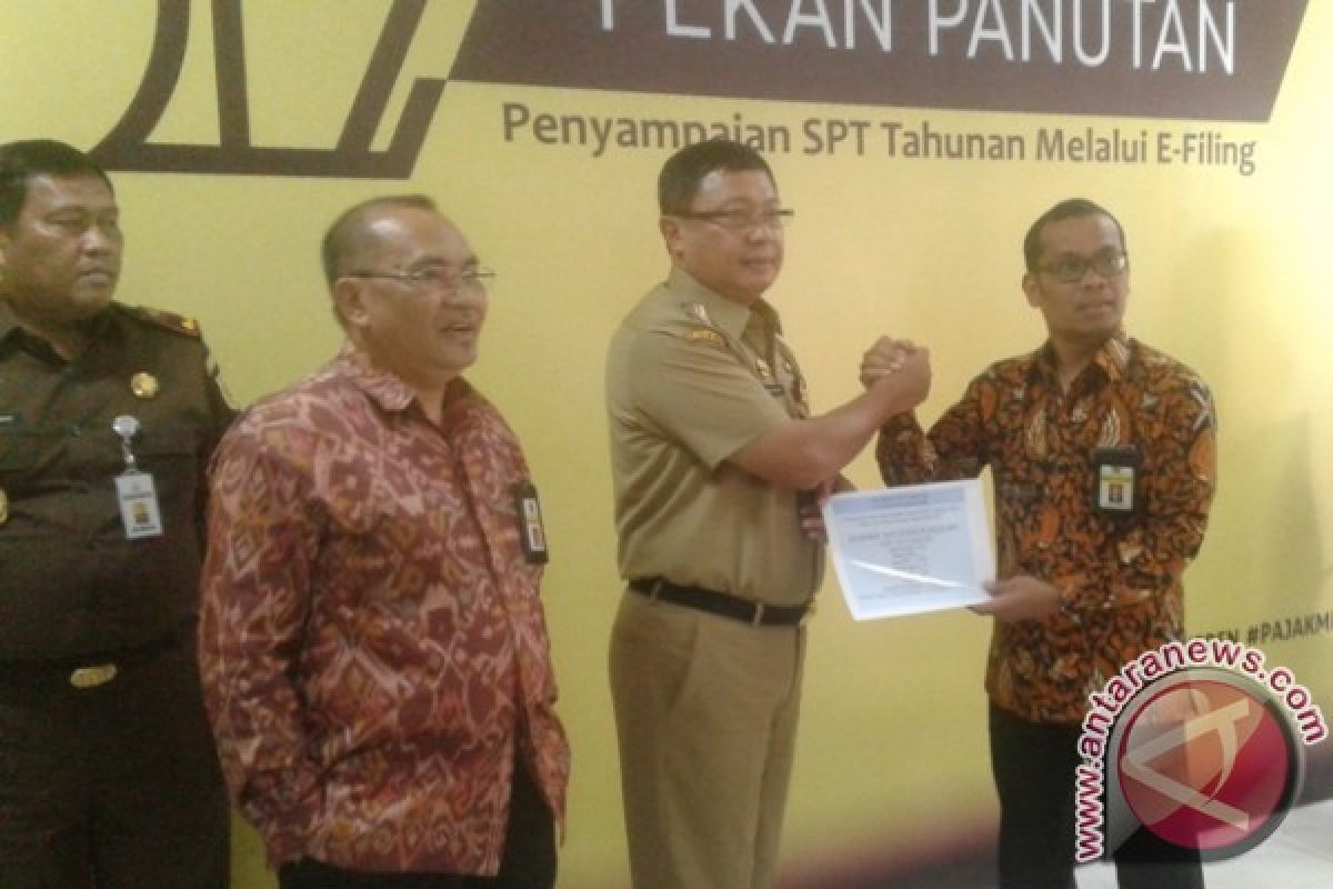 Poso Masuk Papan Atas Nasional Penerimaan Pajak 2017