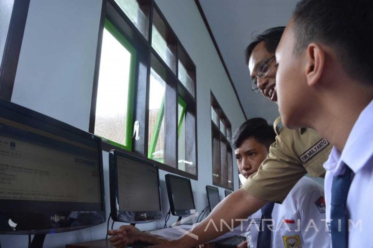 53 SMP Magetan Tak Mampu Gelar UNBK