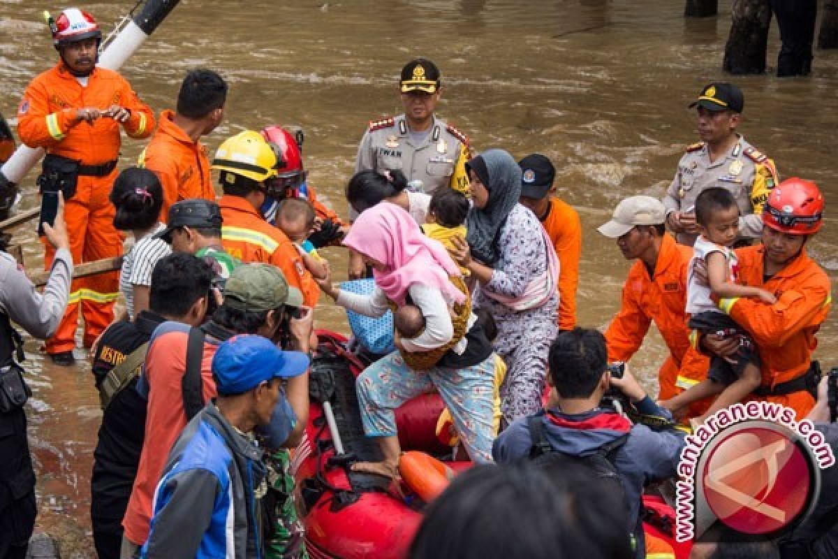 BNPB: 1.178 Rumah Terendam Akibat Luapan Ciliwung