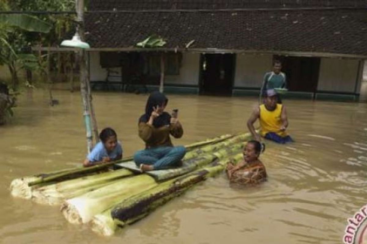 Banjir Mulai Surut, Bengawan Solo masih Berstatus Waspada