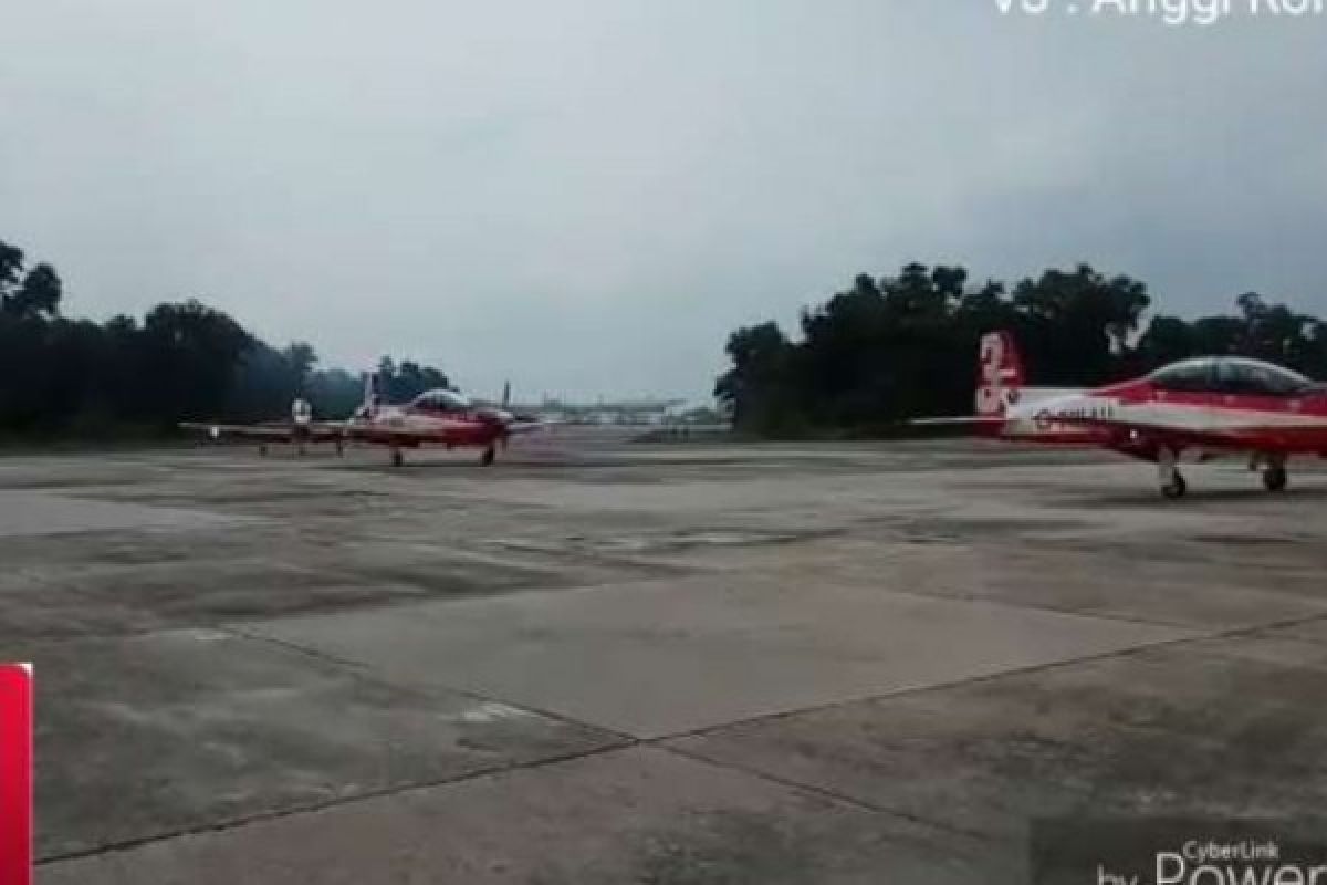 12 Penerbang Tim Aerobatik Jupiter AURI Unjuk Kebolehan di Malaysia