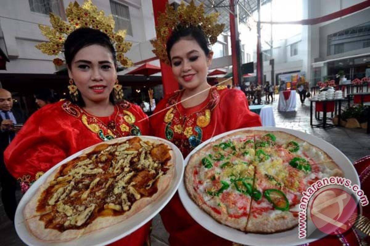 PIZZA TRADISIONAL MAKASSAR