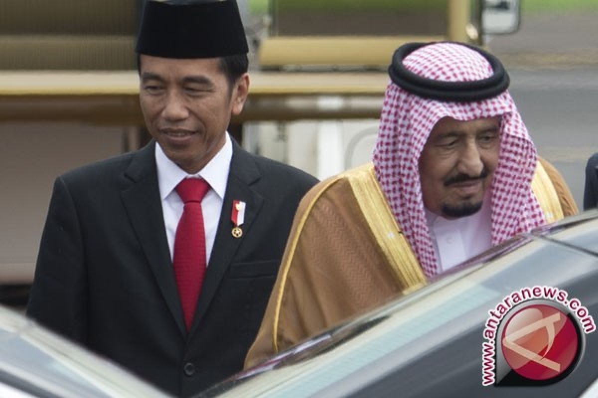 Spesifikasi Mercy S 600 Yang Ditumpangi Raja Salman