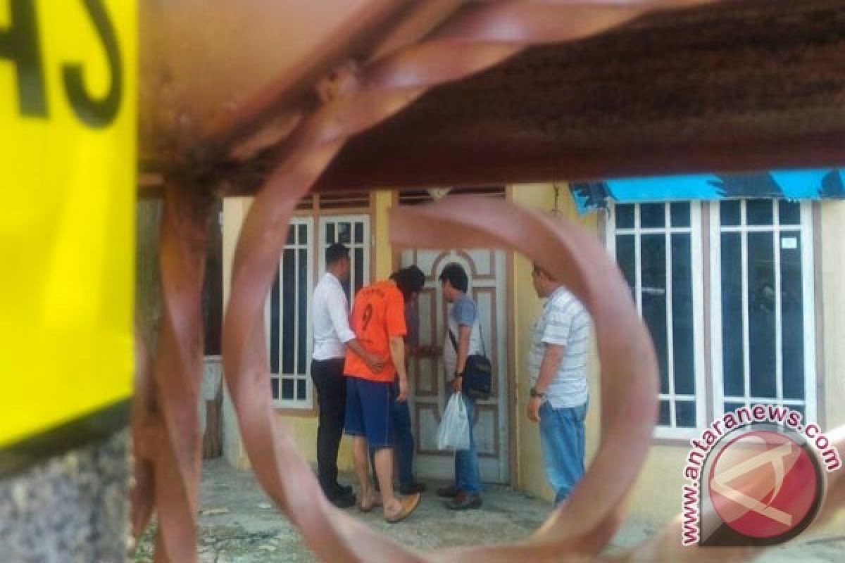 Polda Jambi ungkap rumah tempat pengoplosan miras 