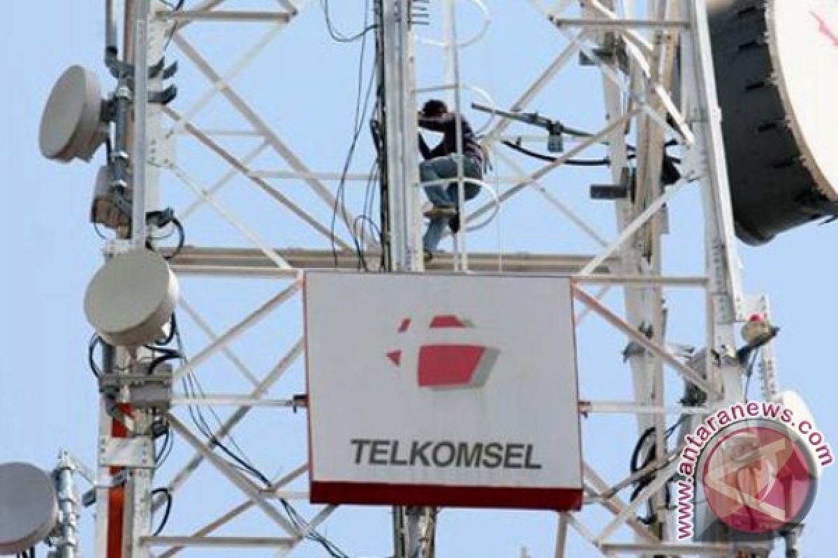 Telkomsel Antisipasi Lonjakan Trafik Komunikasi di Jam Gadang