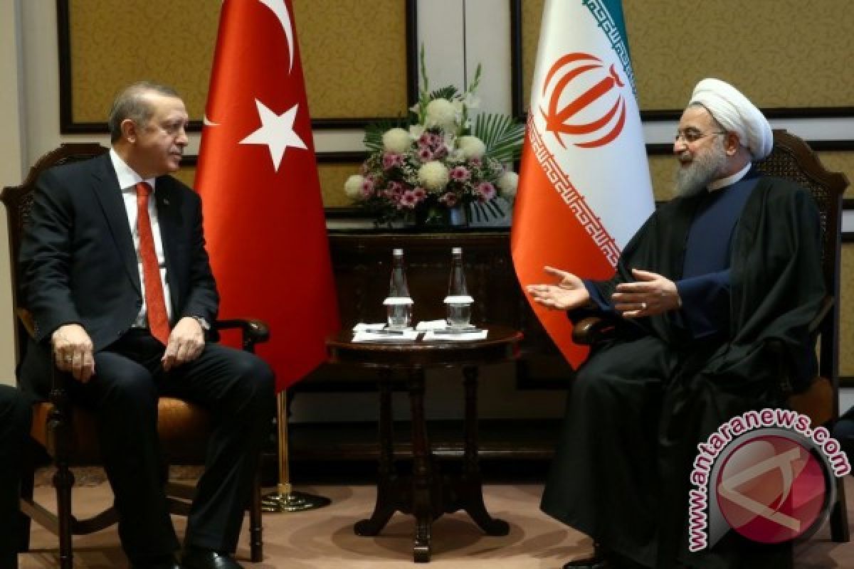 Presiden Iran, Turki Bertemu Untuk Turunkan Ketegangan