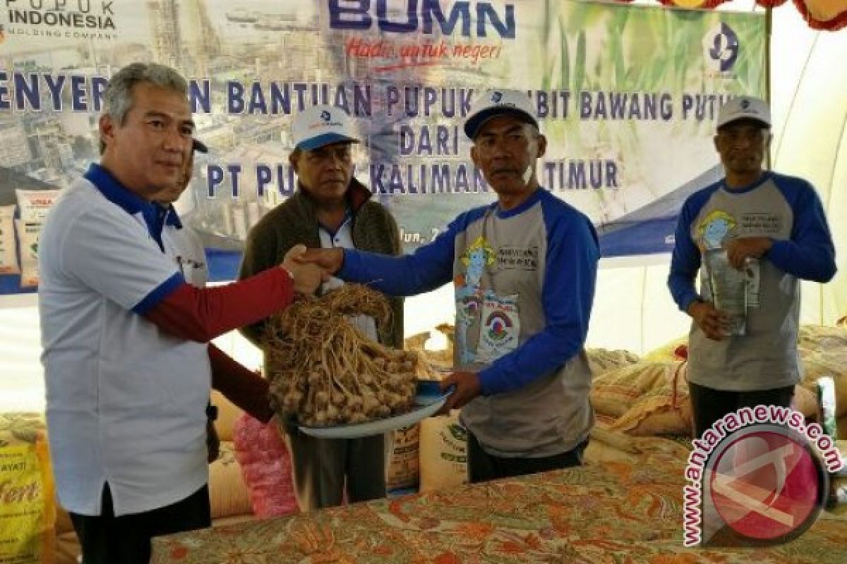 Pupuk Kaltim Realisasikan Bantuan untuk Petani Sembalun NTB