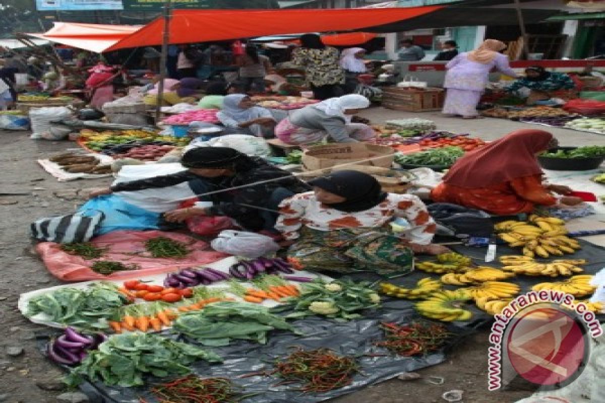 Pemkab Kolaka Benahi Pasar Tradisional 