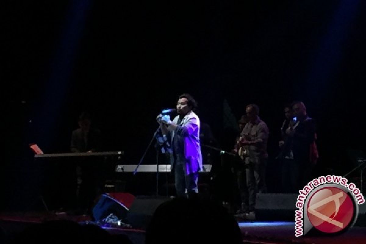 Tompi Berpolitik di Java Jazz Festival 2017