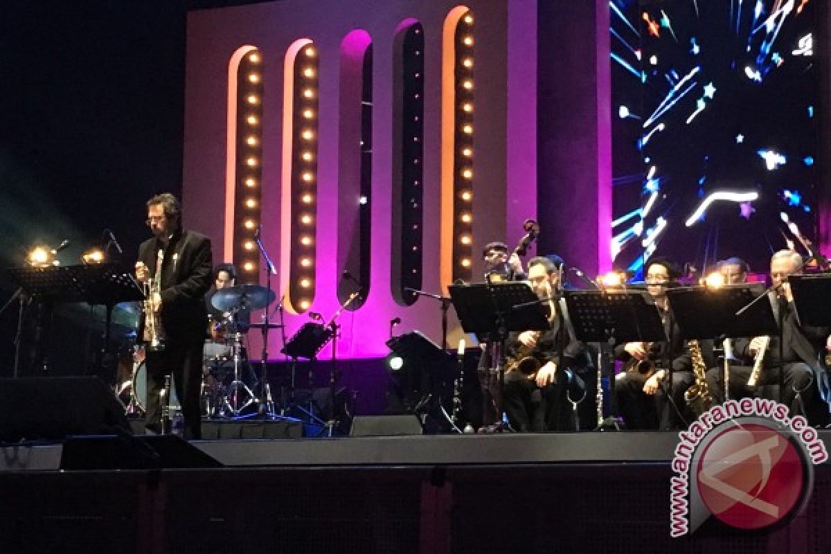 Satu dekade Ron King Big Band di Java Jazz (Video)