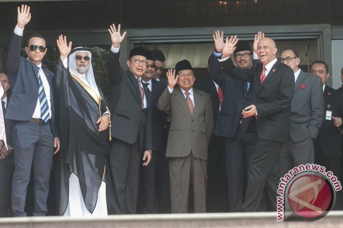 Wapres antar Raja Salman bertolak ke Brunei