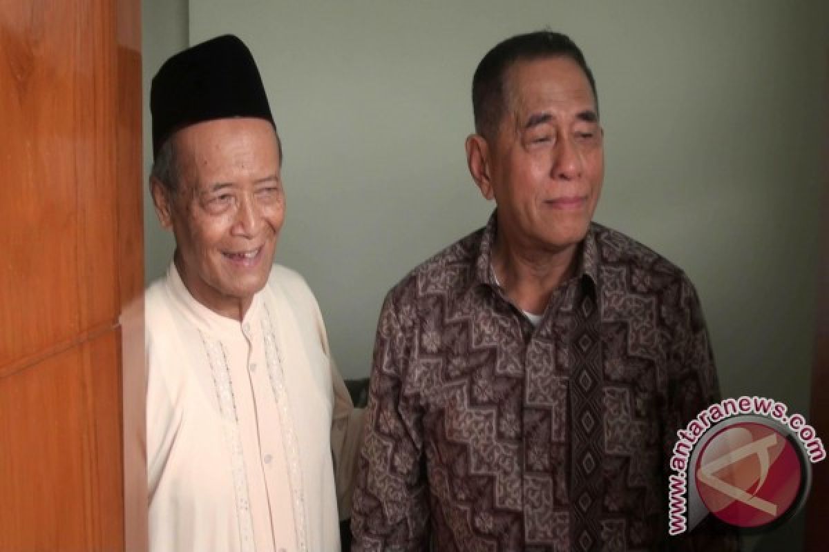 Menhan temui Syafii Maarif bahas bela negara