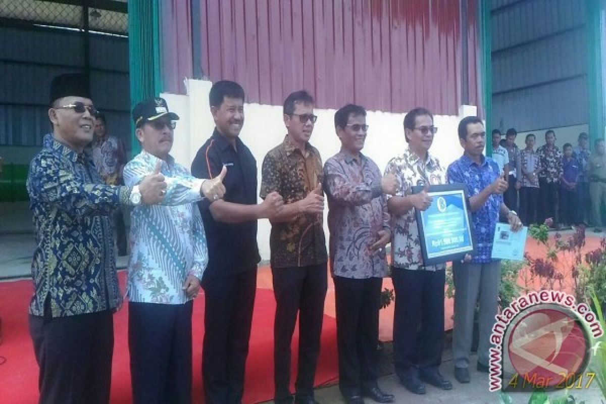 Stasiun Pembibitan Ternak Diresmikan Di Pasaman Barat