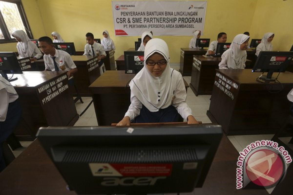 Kepri harap perusahaan dukung internet sekolah pesisir