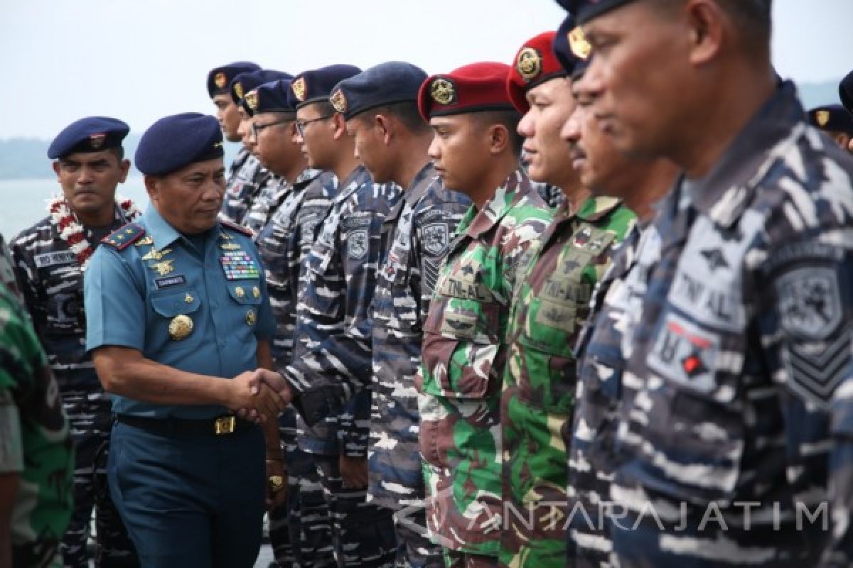 Pangarmatim Sambut Kedatangan KRI Sultan Iskandar Muda