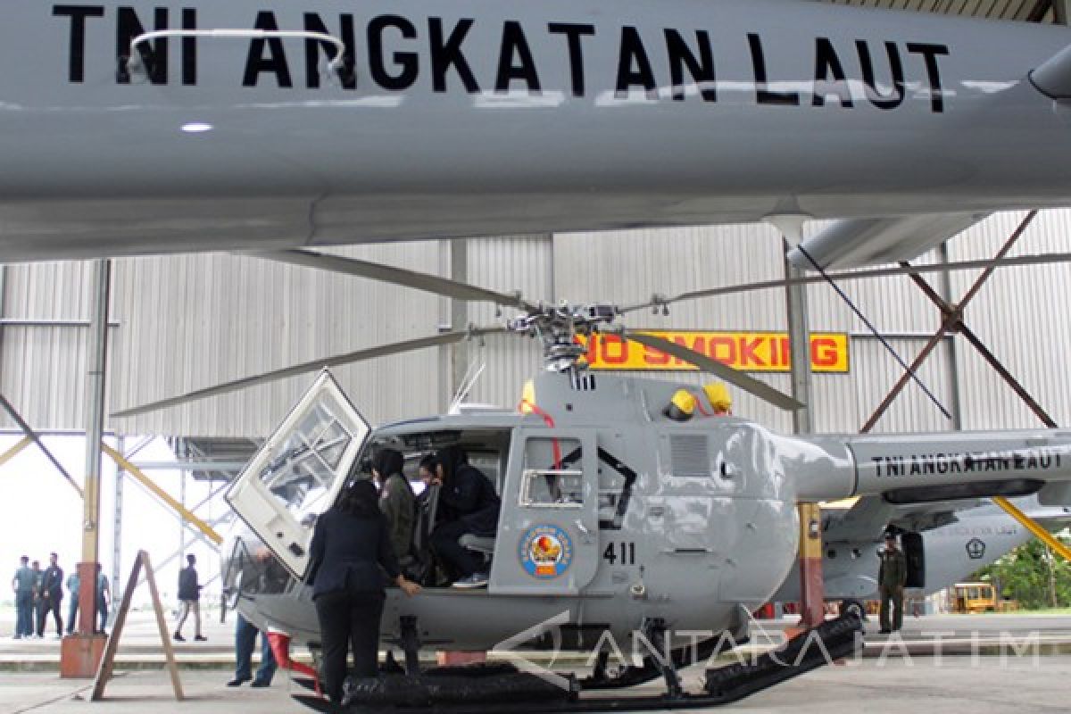 Indonesian Navy stations chopper in Malacca Strait