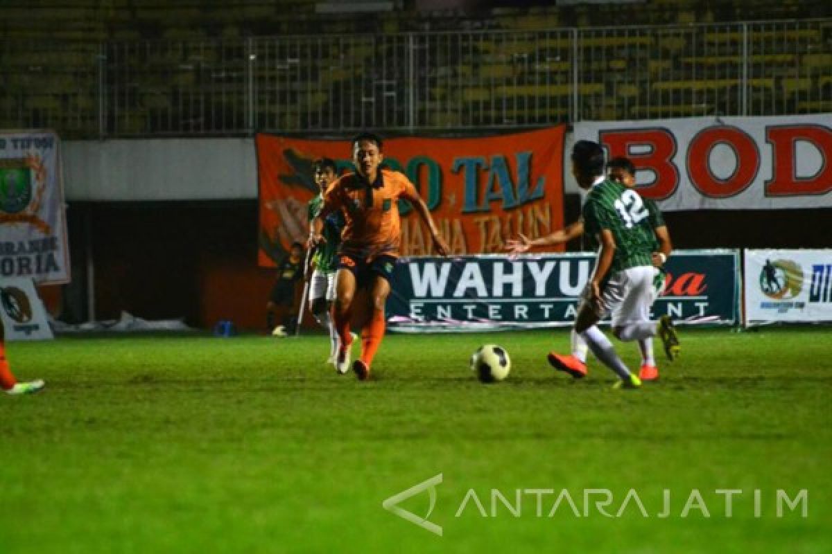 Persibo Persiapkan Pemain Divisi Utama