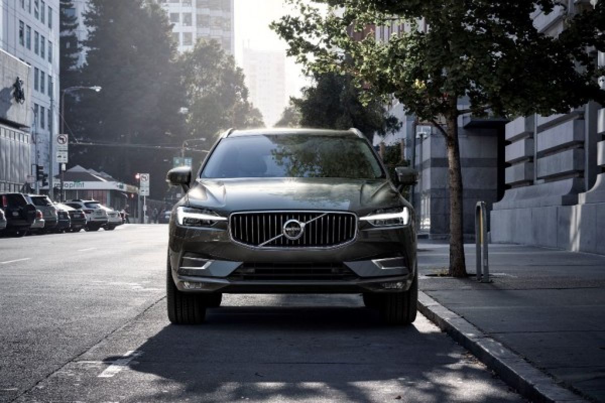 Generasi terbaru SUV Volvo XC60 diperkenalkan di Jenewa