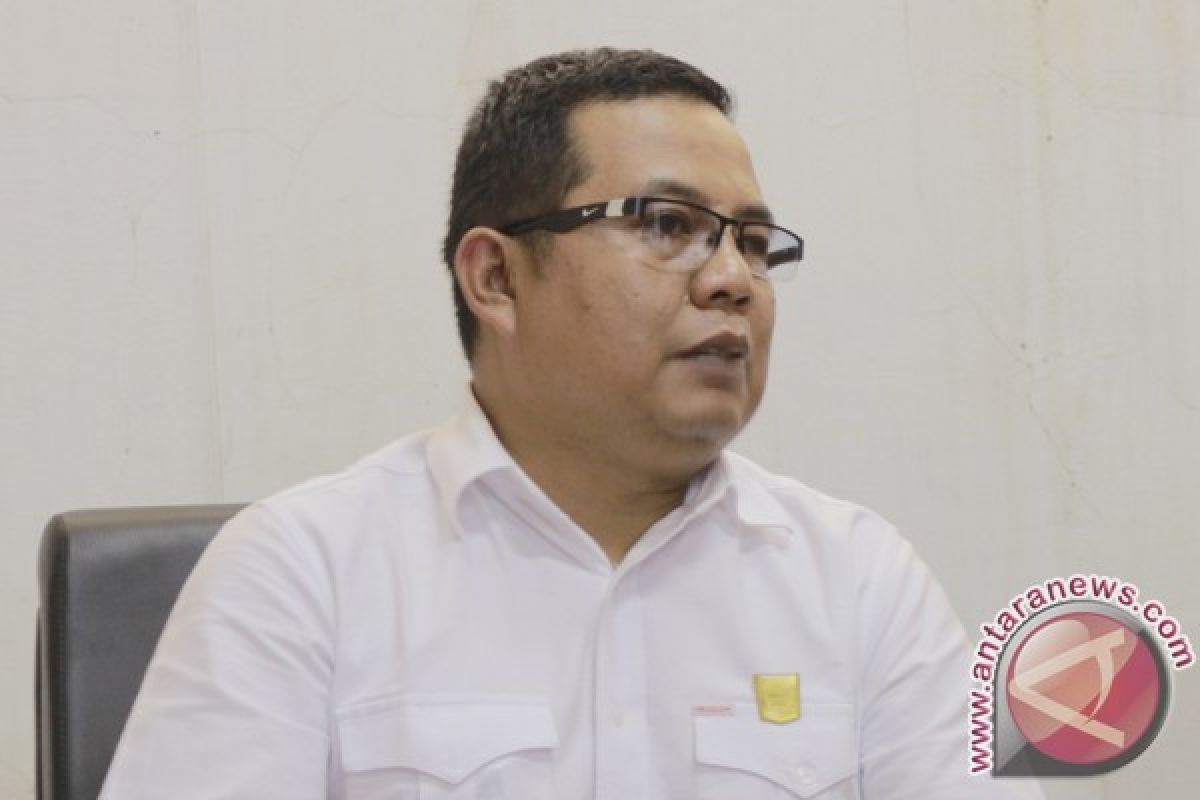 DPRD Tanah Datar Ikuti Sosialisasi Pengampunan Pajak